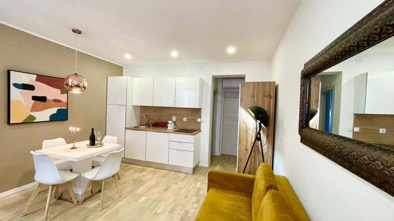 PUY Hedone Luxury 3 Apartments With Free Parking מראה חיצוני תמונה